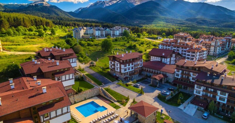 Green Life Ski & Spa Resort Bansko – Luxury Ski & Wellness Escape in Bulgaria